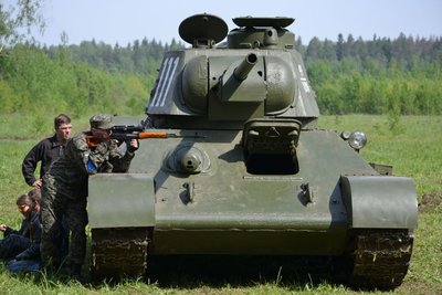 28259044aDv.jpg